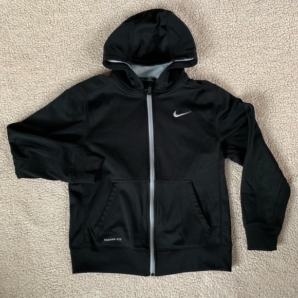 Nike Other - Nike therma-fit youth hoodie